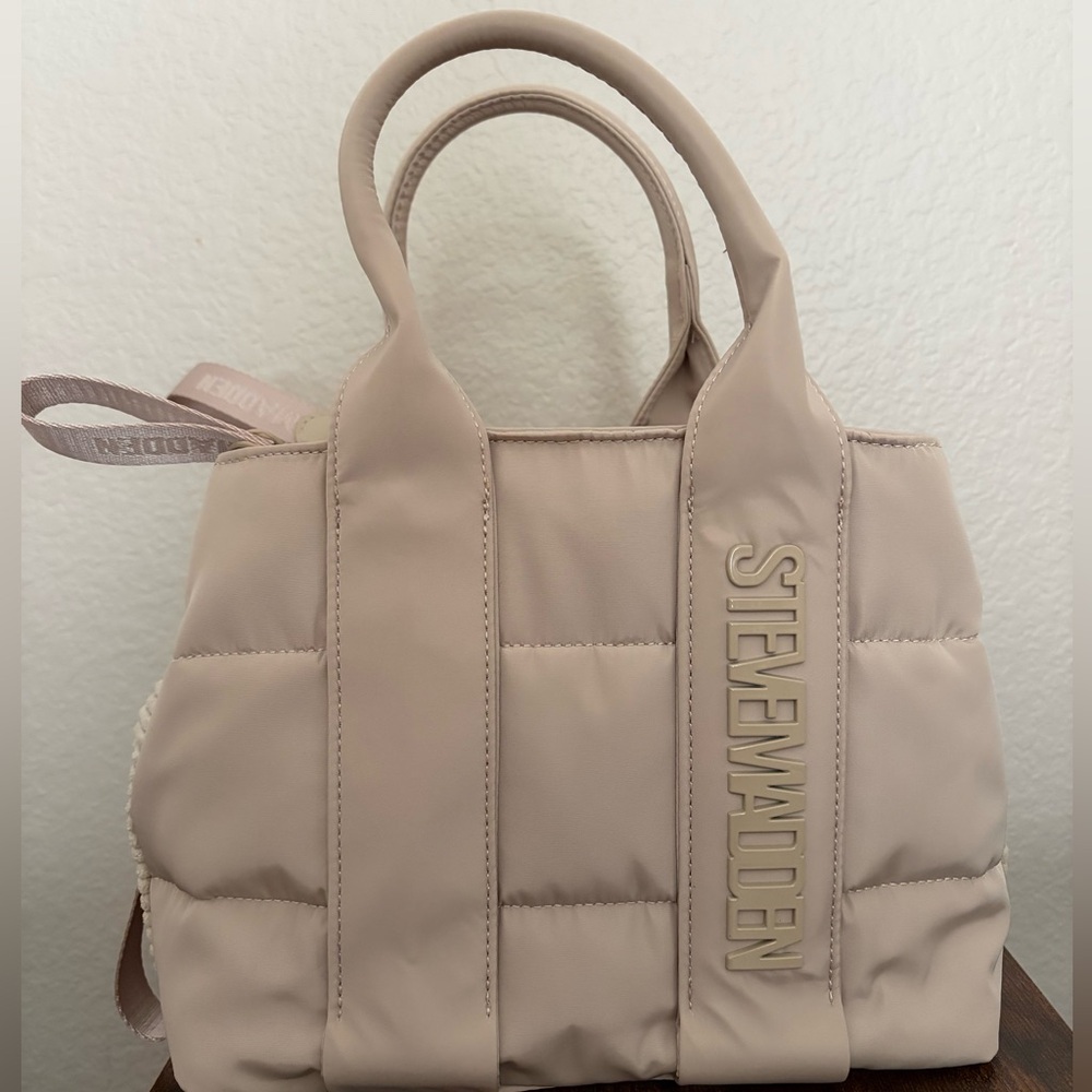 Steven Madden Beige Puff Bag
